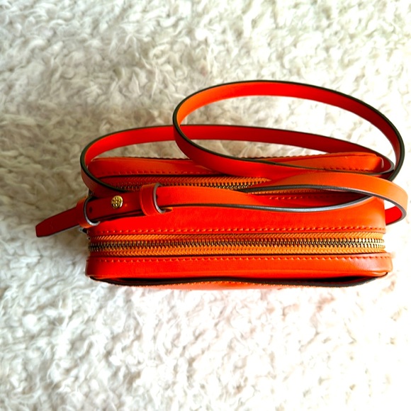 Tory Burch Orange Crossbody Bag - Picture 8 of 13